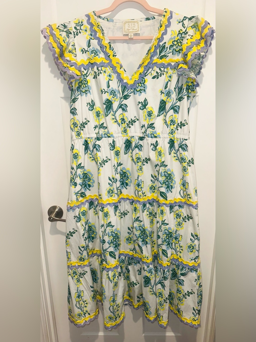 Sail to Sable White Floral Tiered Dress with Yellow & Green Accents SIZE XL